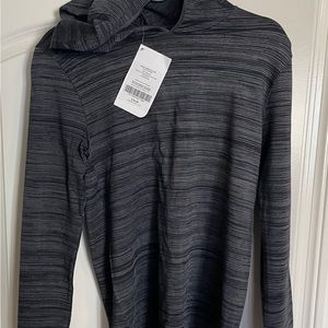 NWT Fabletics Megan Lurex Pullover Hoodie Shining Armor Sz L 10-12 Pilates Yoga